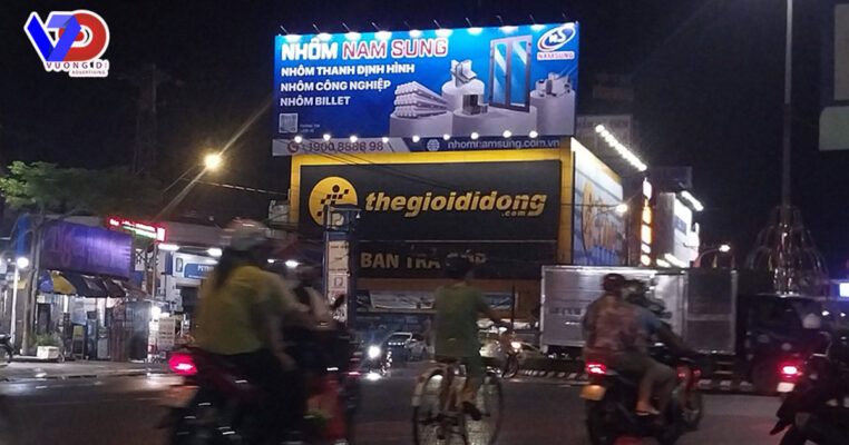 cac-hinh-thuc-quang-cao-ngoai-troi-pho-bien