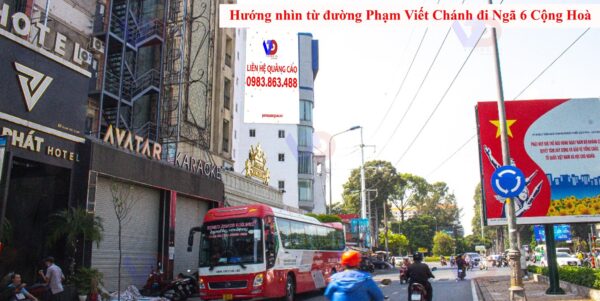 Billboard quảng cáo tại Bùng binh ngã 6 Nguyễn Văn Cừ, Quận 1