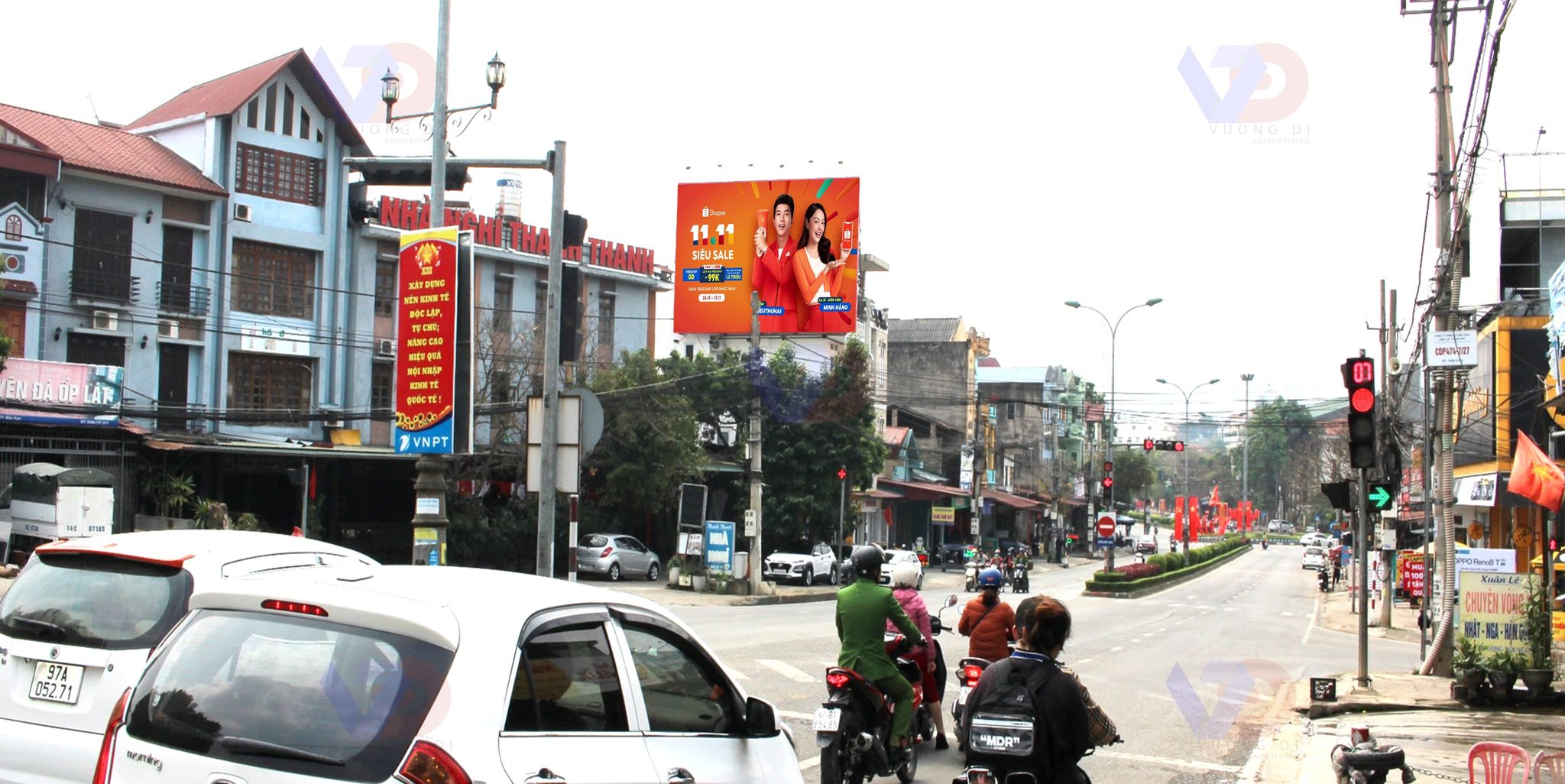 Bảng quảng cáo tại Ngã 4 Nguyễn Thị Minh Khai - Thanh Niên - Nông Chí Hiếu, Bắc Kạn