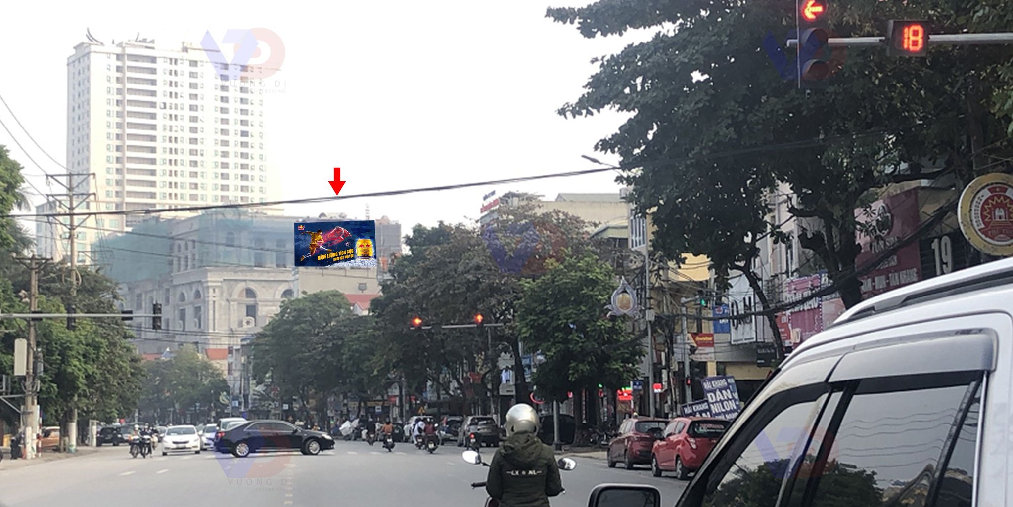Bảng quảng cáo gần Vòng xoay Hùng Vương, TP Việt Trì, Phú Thọ