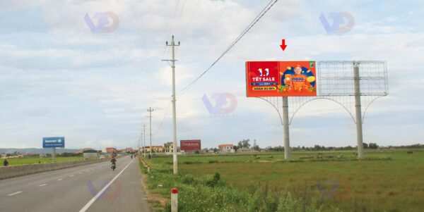 Bảng quảng cáo tại Bắc Sân Bay Đồng Hới, Huyện Bố Trạch, Quảng Bình