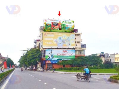 Bảng quảng cáo tại Ngã 4 Trần Thái Tông - Hùng Vương - Doãn Khuê, Thái Bình