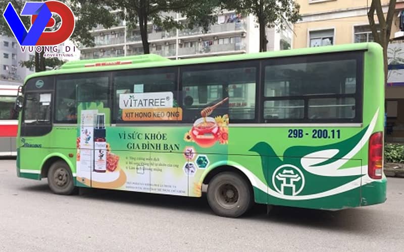 quang-cao-tren-xe-bus-tiep-can-khach-hang-nao