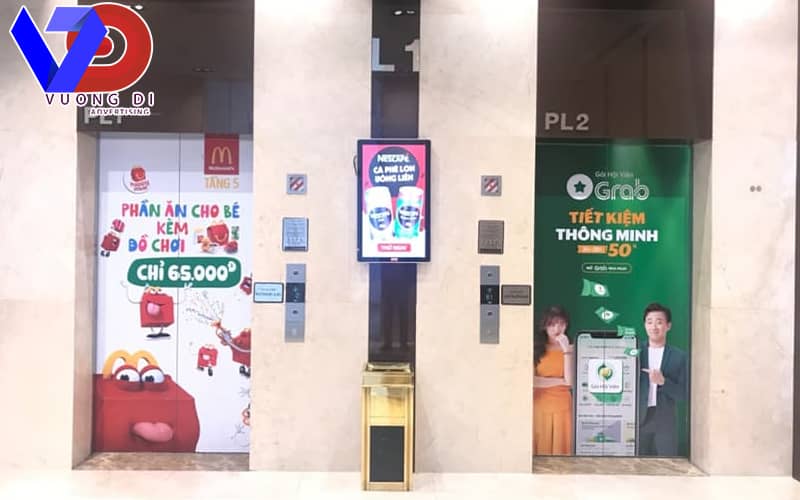 cach-trien-khai-quang-cao-len-cua-thang-may