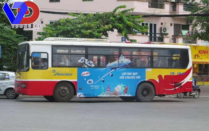 Quảng cáo trên xe buýt dịp Tết nổi bật, hiệu quả thu hút khách hàng dia-diem-trien-khai-quang-cao-xe-buyt-da-dang