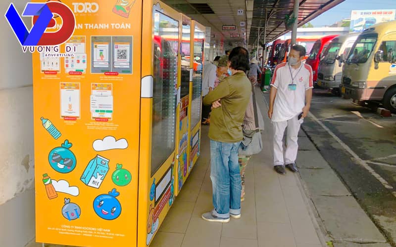 quảng cáo trên máy bán hàng tự động