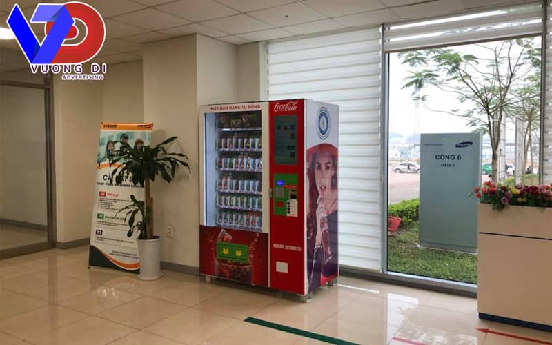 quảng cáo trên máy bán hàng tự động