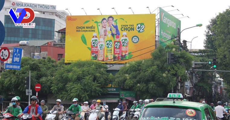 bang-quang-cao-ngoai-troi-tai-ha-noi-thumb